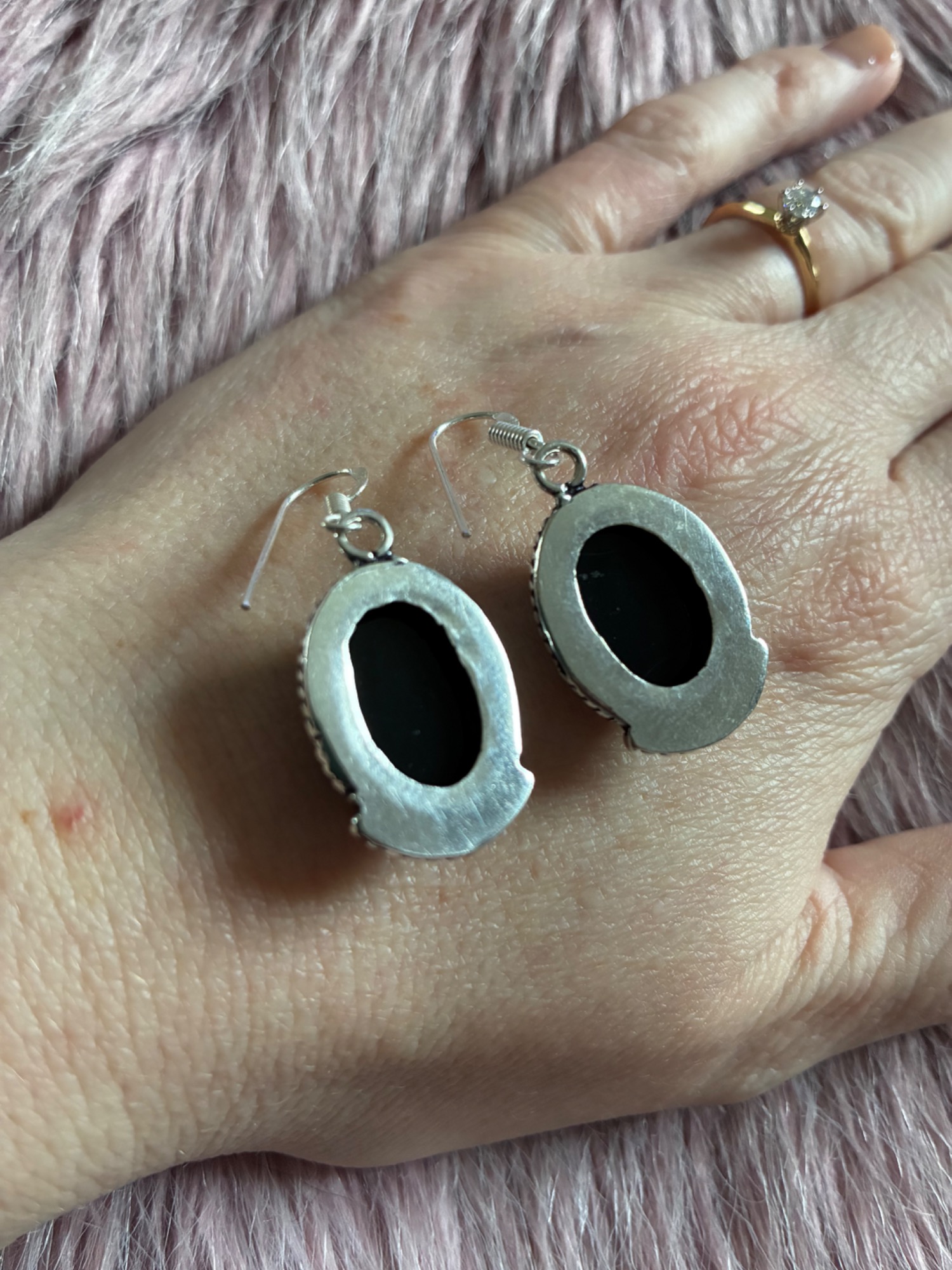 Eclipse Black Onyx Earrings - Image 3