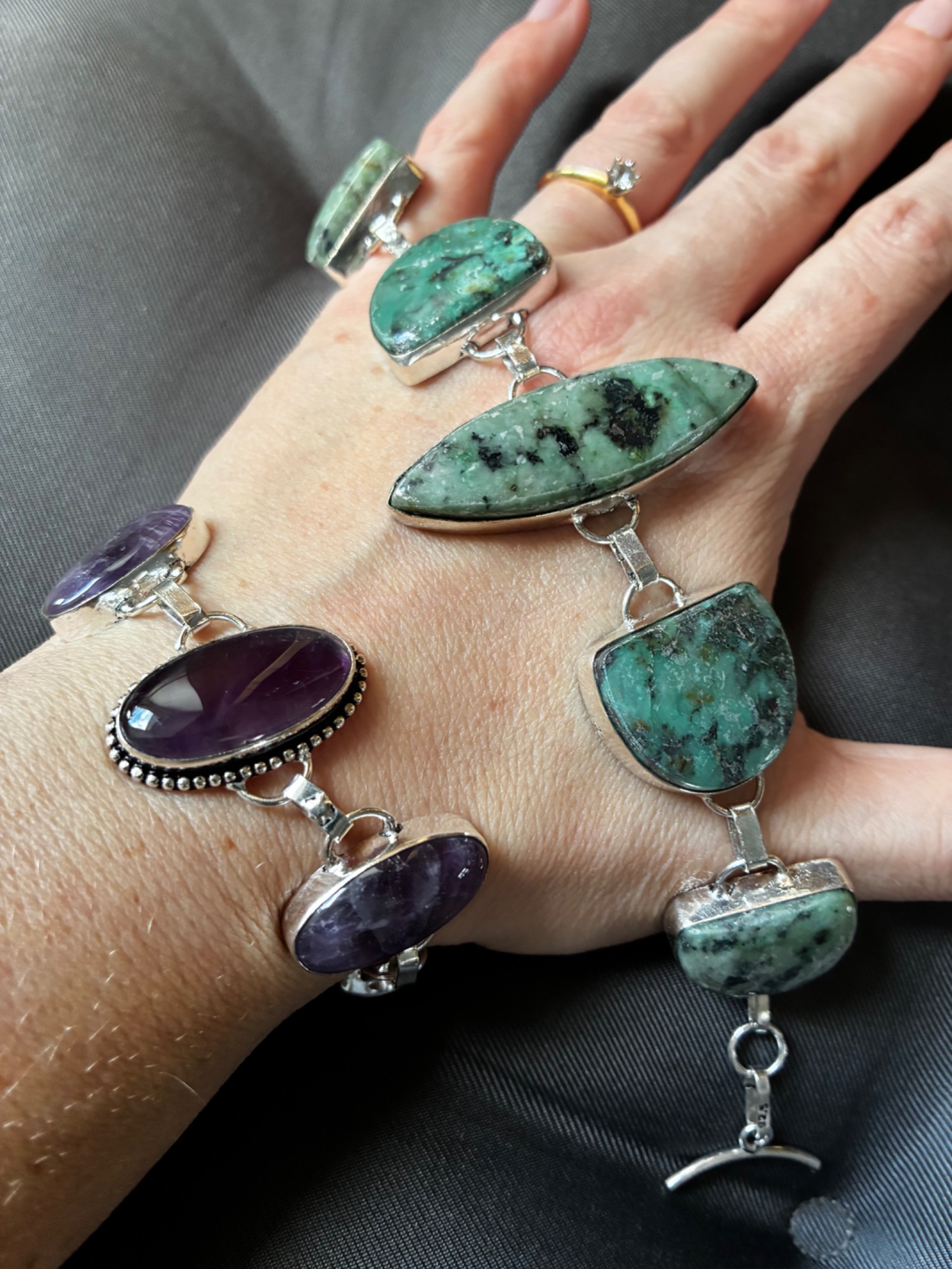 Safari Chic African Turquoise Toggle - Image 2