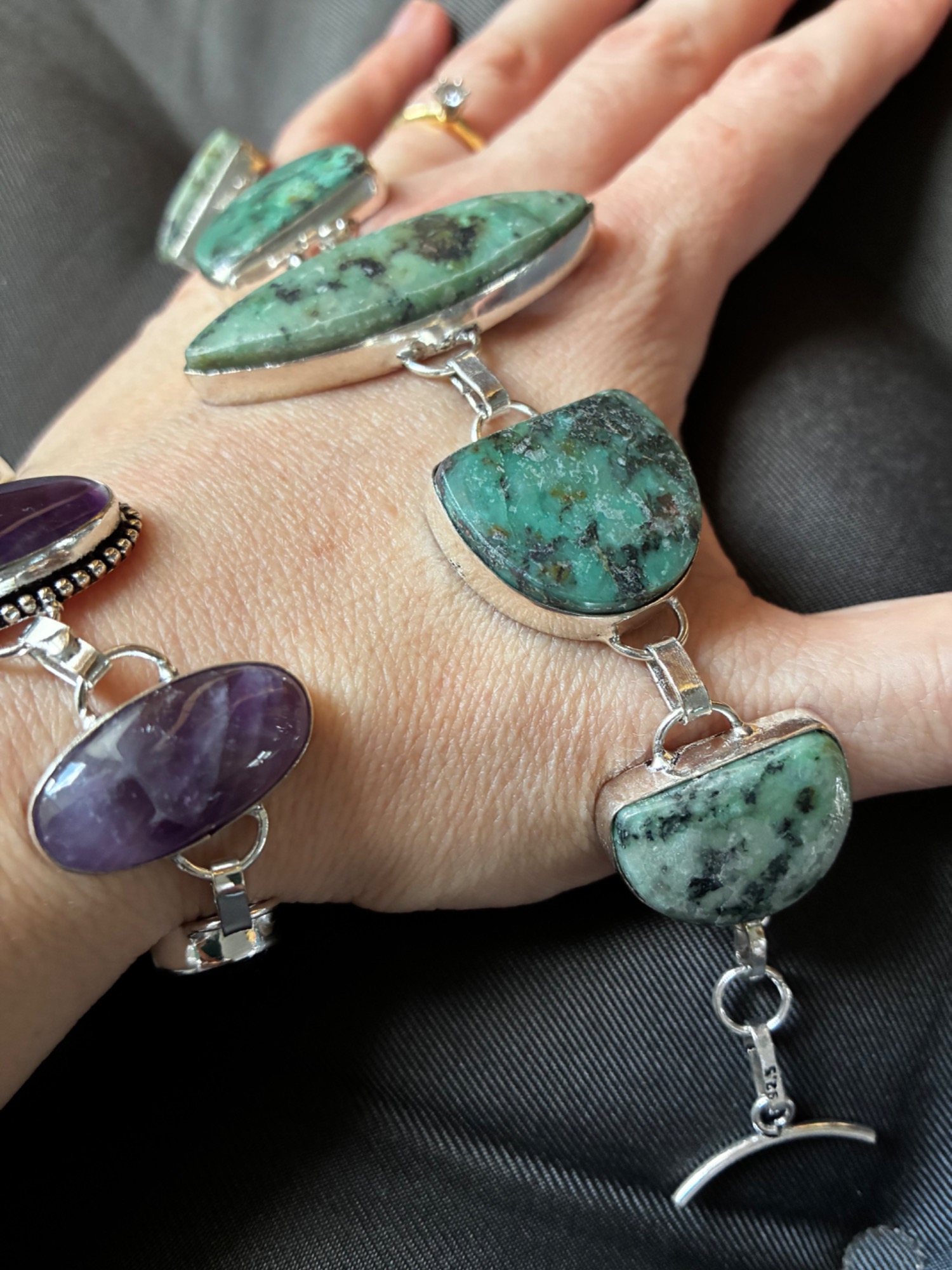 Safari Chic African Turquoise Toggle - Image 3