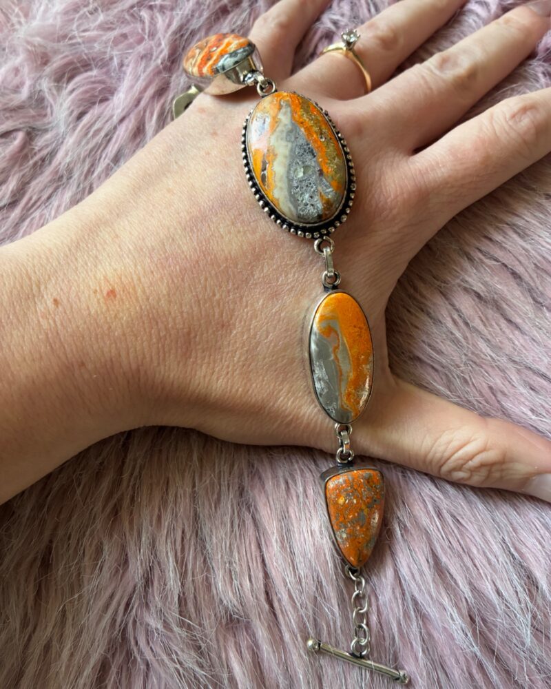 Bee Bold Bumblebee Jasper Toggle