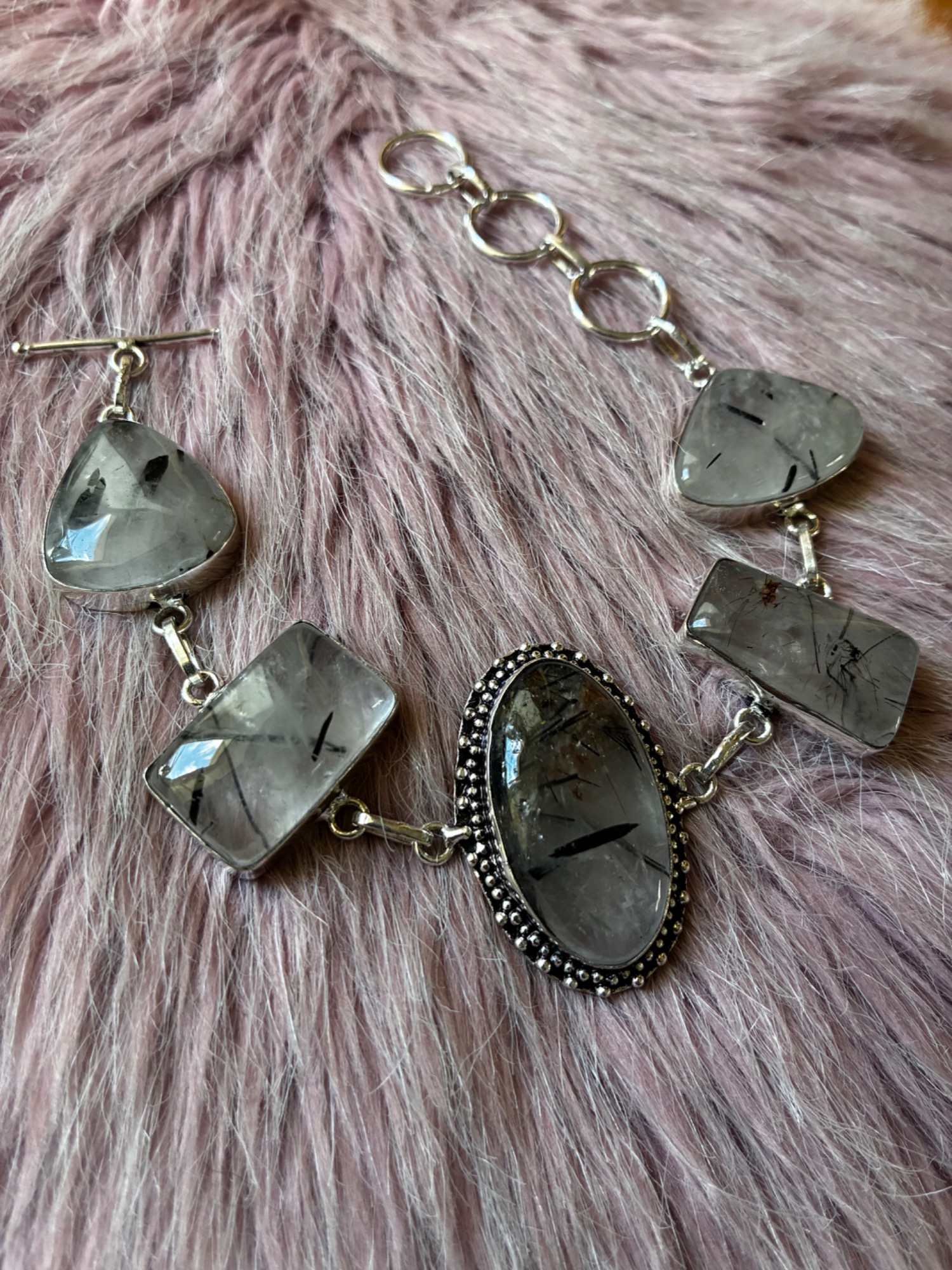 Smoke And Shadows Black Rutile Toggle - Image 7