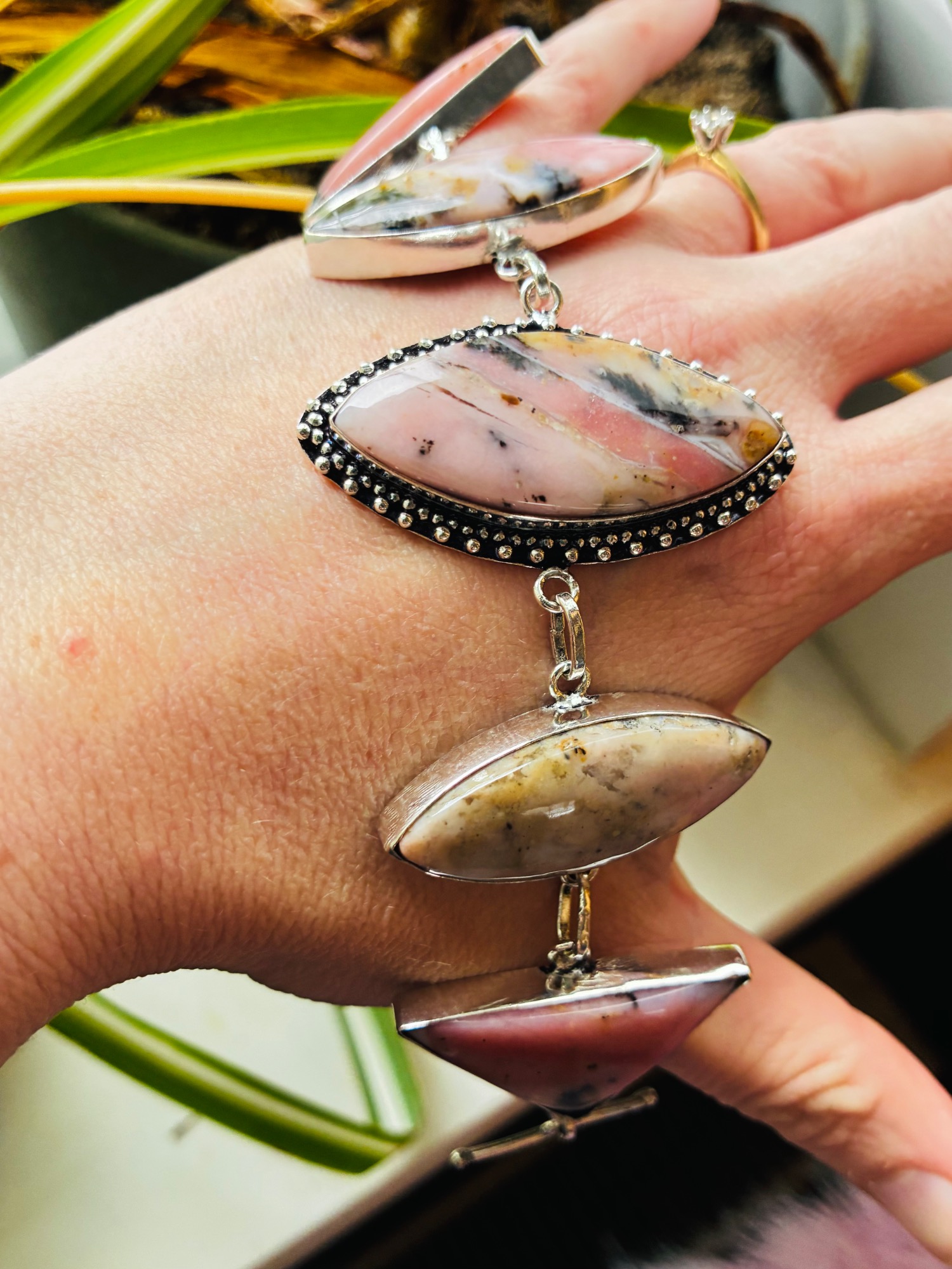 Love bite Pink Rhodonite Toggle - Image 5